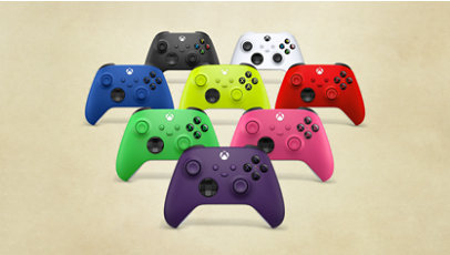 Tres mandos inalámbricos Xbox en varios colores.